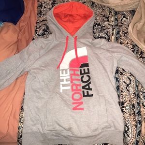 LIGHT GREY NORTH FACE HOODIE